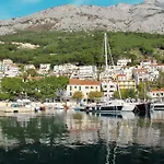 Rustikale Oliveto By Interhome * Makarska