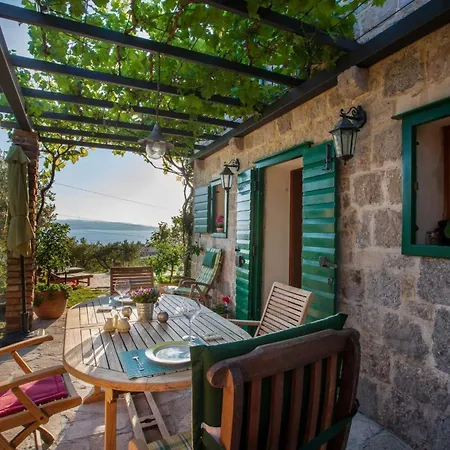 Rustikale Oliveto By Interhome Holiday home Makarska